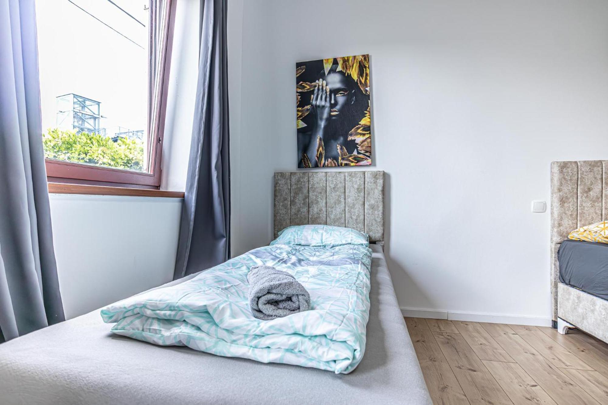 Comfy Rooms In Shared Villa With Terrace And Garden Wina Bagian luar foto