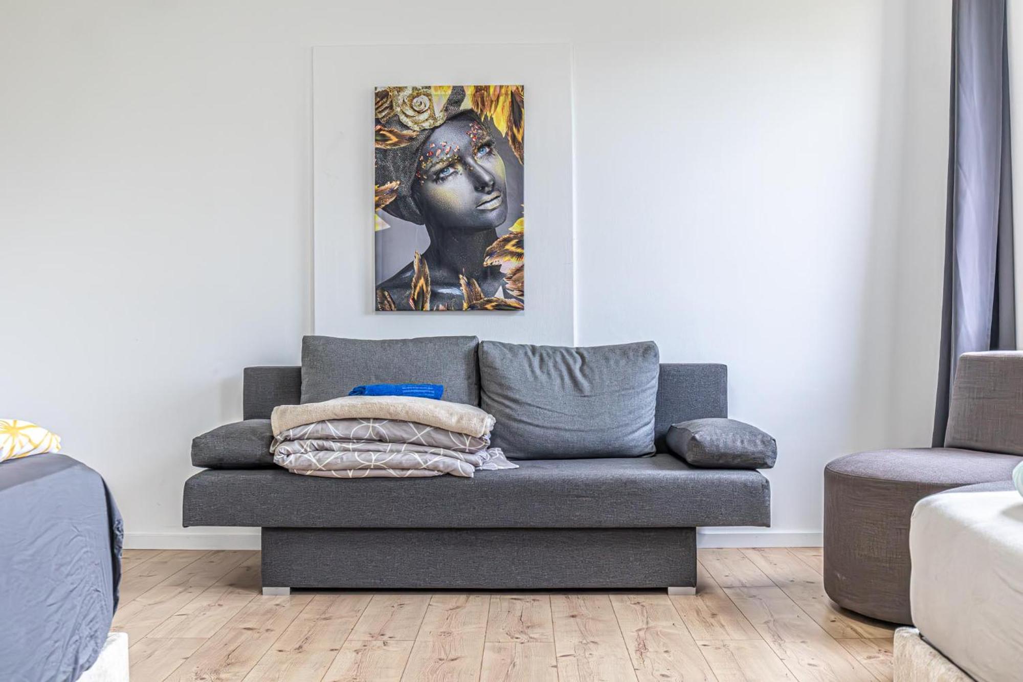 Comfy Rooms In Shared Villa With Terrace And Garden Wina Bagian luar foto