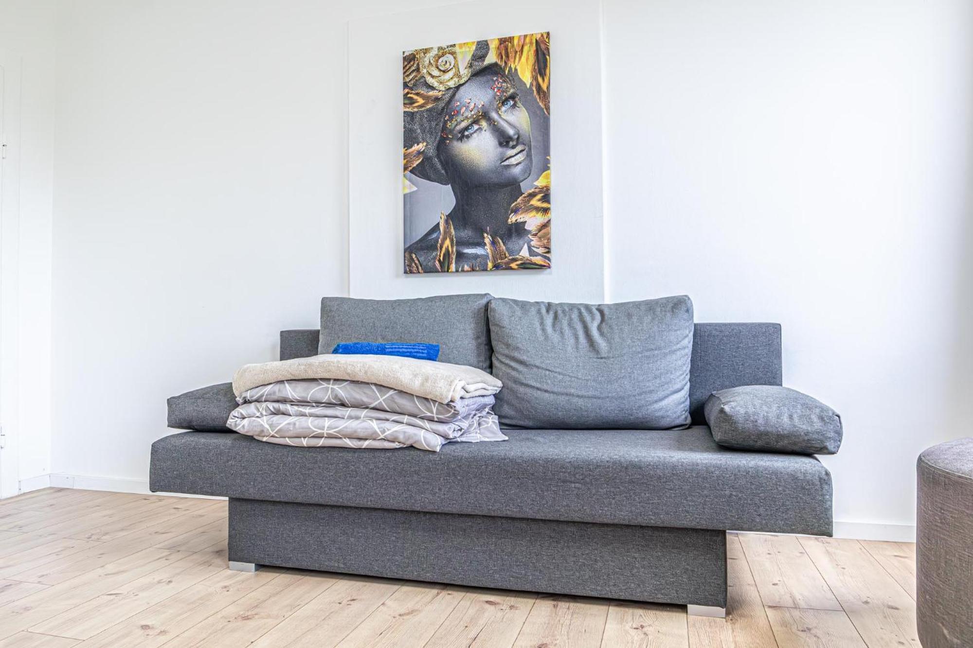 Comfy Rooms In Shared Villa With Terrace And Garden Wina Bagian luar foto