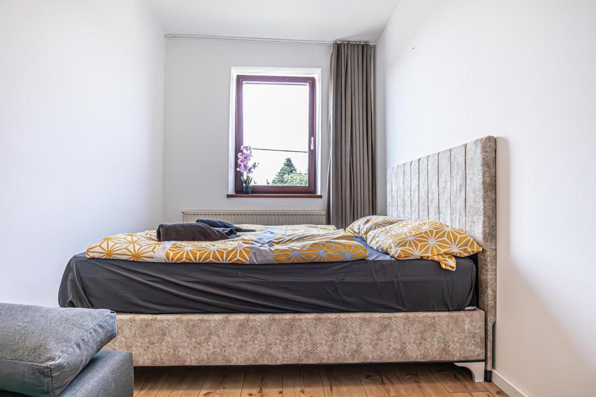 Comfy Rooms In Shared Villa With Terrace And Garden Wina Bagian luar foto