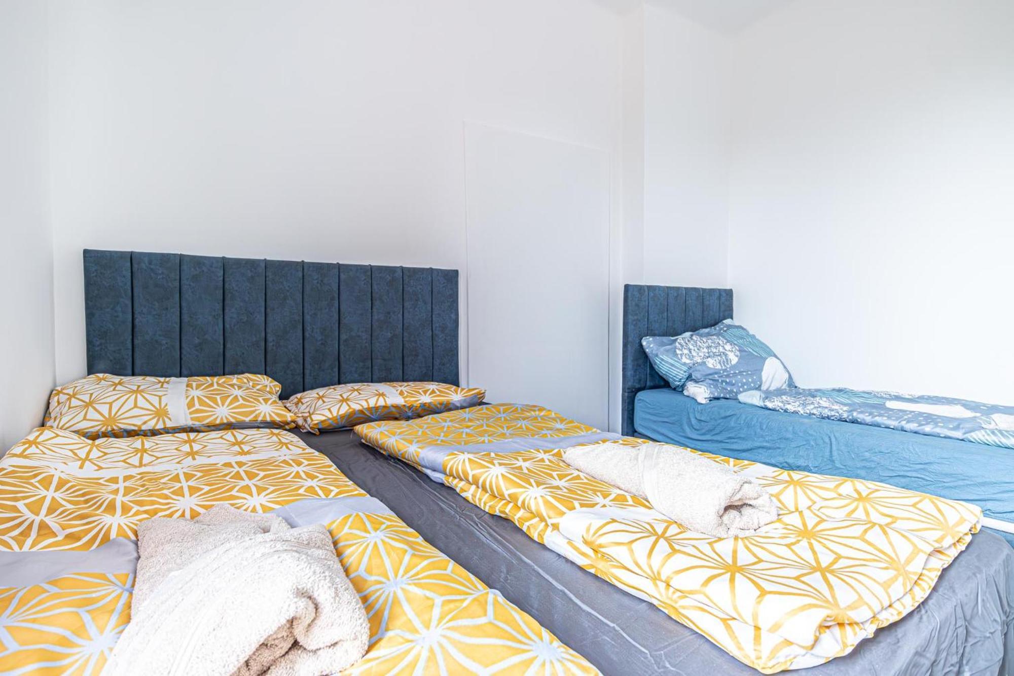 Comfy Rooms In Shared Villa With Terrace And Garden Wina Bagian luar foto