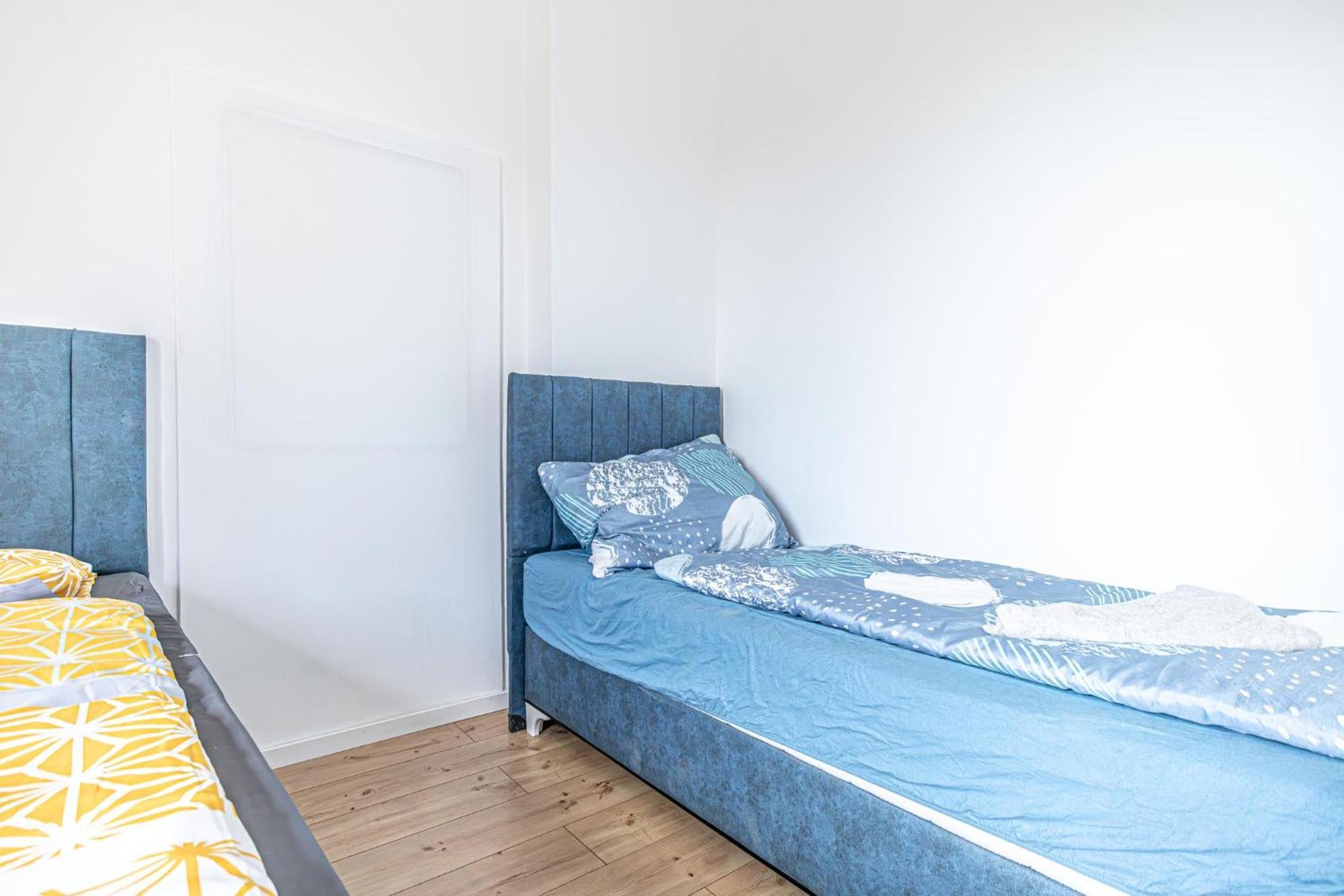 Comfy Rooms In Shared Villa With Terrace And Garden Wina Bagian luar foto